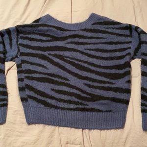 VS PINK tiger sweater